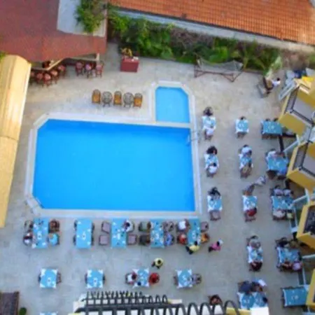 Aroma Hotel 3*