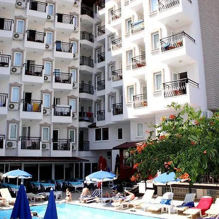 Hotel Aroma 3*