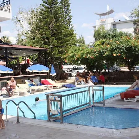 Hotel Aroma 3*