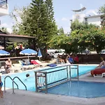 فندق Aroma 3*